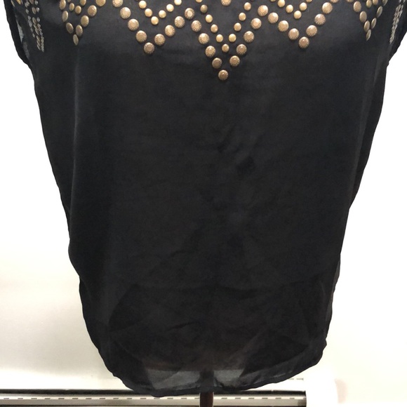 {Ecote} Black Decorative Neckline Sleeveless Open Back Blouse - Picture 4 of 9